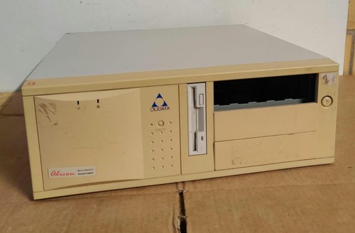 Vintage computer case - computer, •